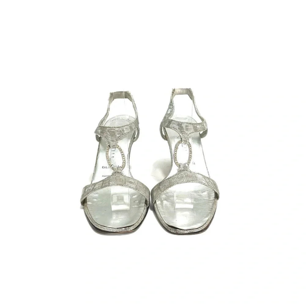 Vintage 1960s silver lamé fabric strappy rhinestone ring open toe dress heels